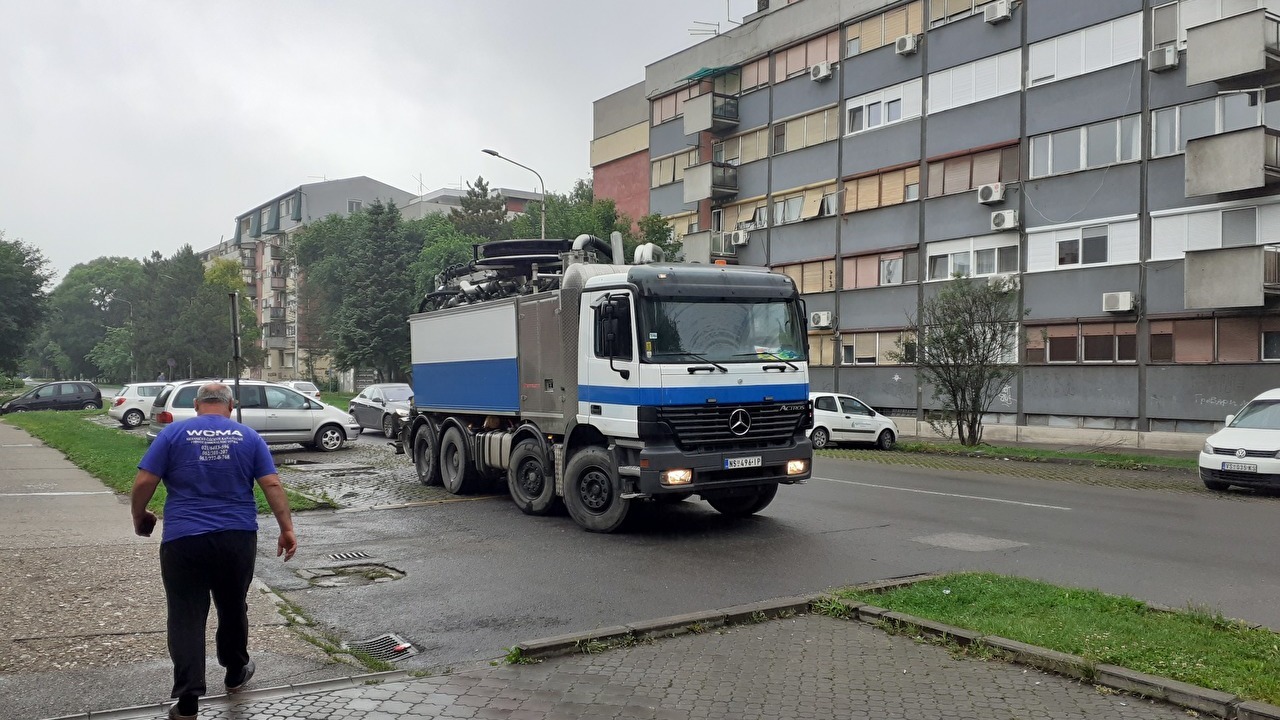 CISCENJE FEKALNE, ZAULJENE ATMOSFERSKE KANALIZACIJE 